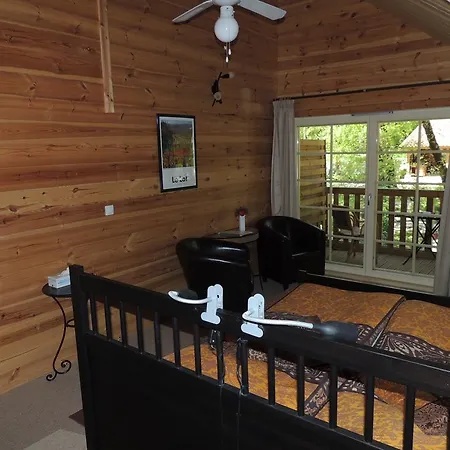 D'hote L'arrivee Panzió Autoire