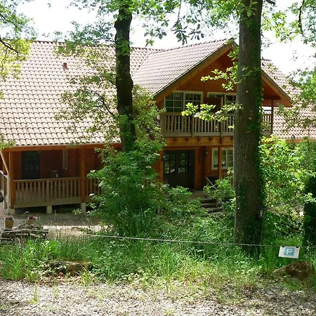 Alojamento de Acomodação e Pequeno-almoço D'hote L'arrivee